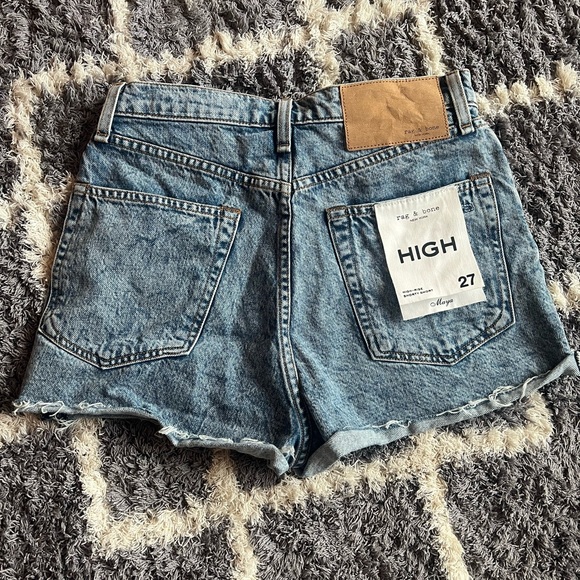 Rag and Bone Maya High-Rise Shorty Short - Picture 2 of 4